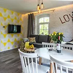 Hotelove Z Biokominkiem Stara Kuznia Apartamento Karpacz