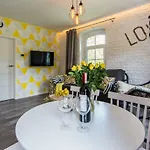 Hotelove Z Biokominkiem Stara Kuznia Apartamento