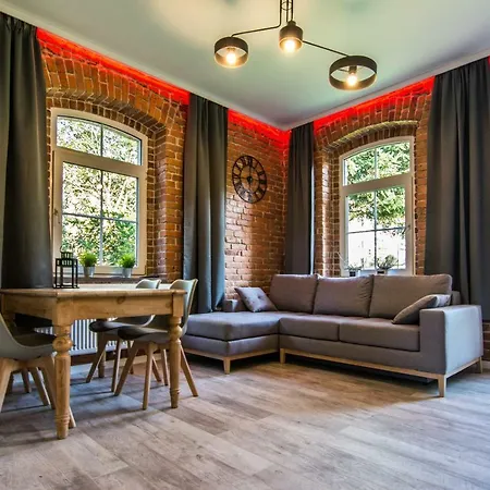 아파트 Hotelove Z Biokominkiem Stara Kuznia