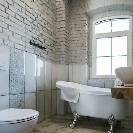 Hotelove Z Biokominkiem Stara Kuznia 아파트 *