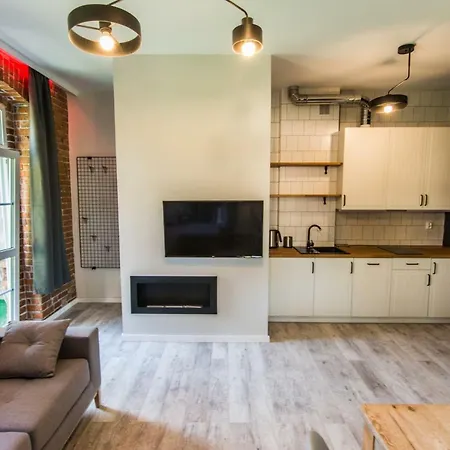 아파트 Hotelove Z Biokominkiem Stara Kuznia