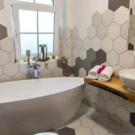 Hotelove Z Biokominkiem Stara Kuznia 카르파츠