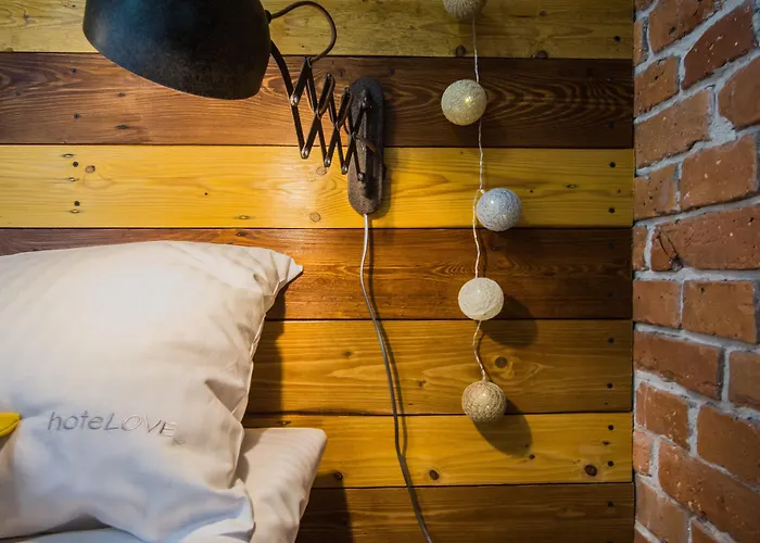 Hotelove Z Biokominkiem Stara Kuznia *