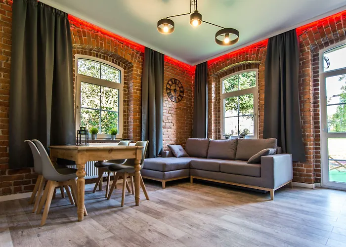 Hotelove Z Biokominkiem Stara Kuznia Διαμέρισμα