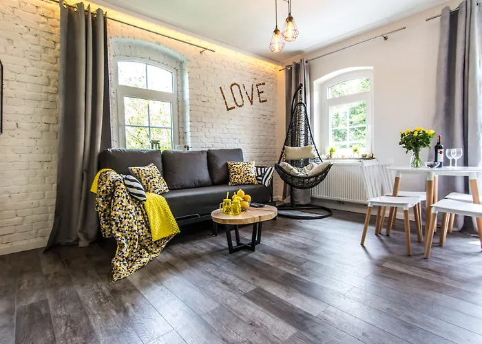 Hotelove Z Biokominkiem Stara Kuznia Διαμέρισμα Karpacz