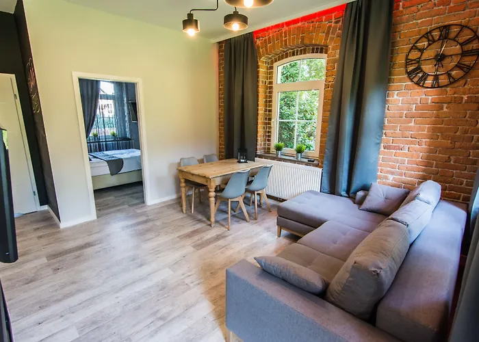 Hotelove Z Biokominkiem Stara Kuznia Διαμέρισμα Karpacz